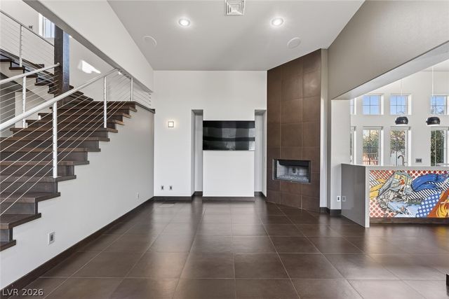 8480 Via De Bellasidra Court, Las Vegas, NV 89123