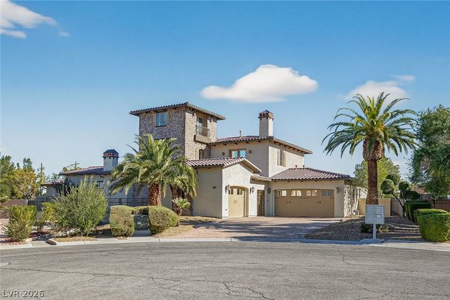 8480 Via De Bellasidra Court, Las Vegas, NV 89123