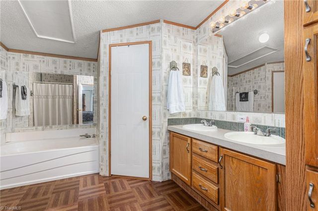 1149 Plantation Way, Trinity, NC 27370