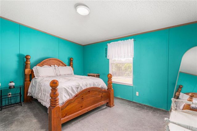 1149 Plantation Way, Trinity, NC 27370