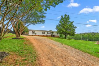 1149 Plantation Way, Trinity, NC 27370