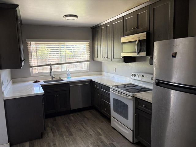 17951 Los Felice Drive, Saratoga, CA 95070