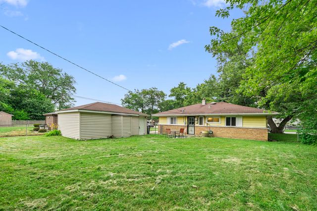 159 BLACKHAWK Drive, Park Forest, IL 60466