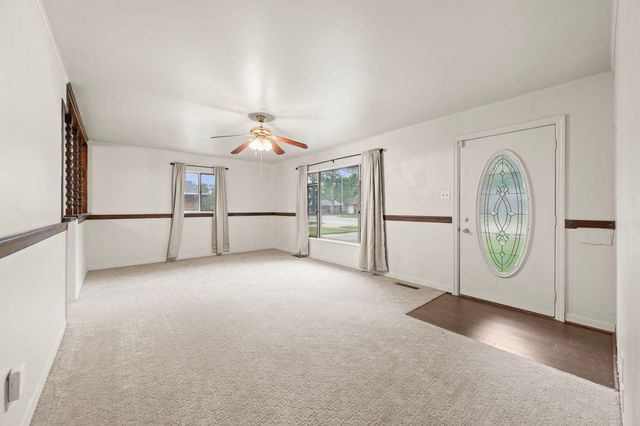 159 BLACKHAWK Drive, Park Forest, IL 60466