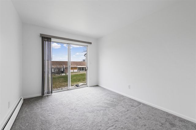 25229 Franklin Terrace 5, South Lyon, MI 48178