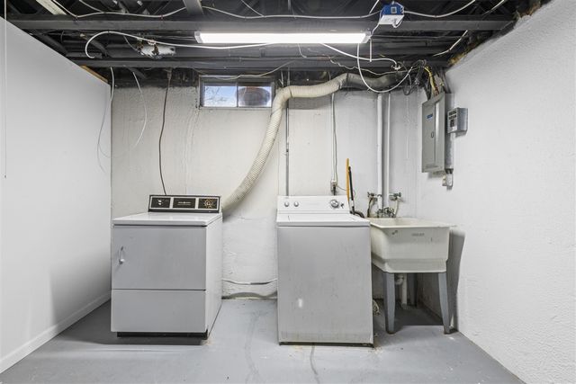 25229 Franklin Terrace 5, South Lyon, MI 48178