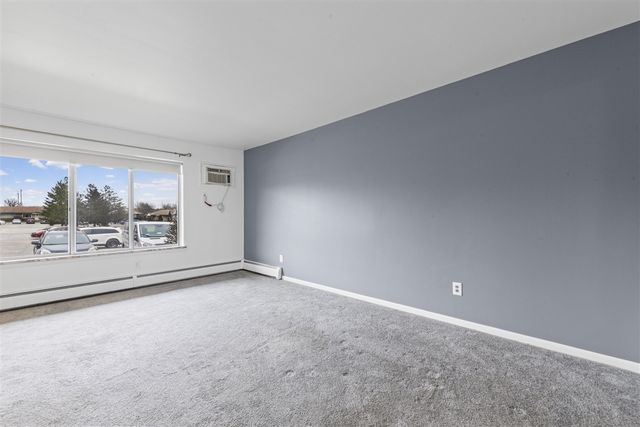 25229 Franklin Terrace 5, South Lyon, MI 48178