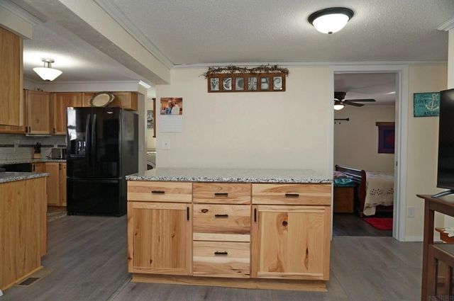 302 16th Avenue, Charles City, IA 50616