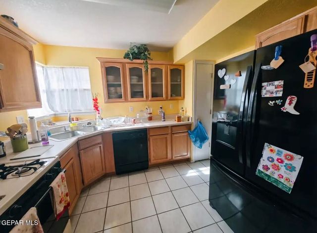 776 BABYLONIA Drive, El Paso, TX 79907