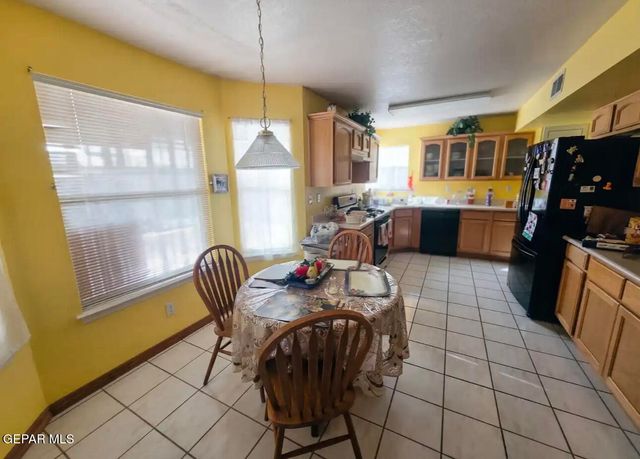 776 BABYLONIA Drive, El Paso, TX 79907