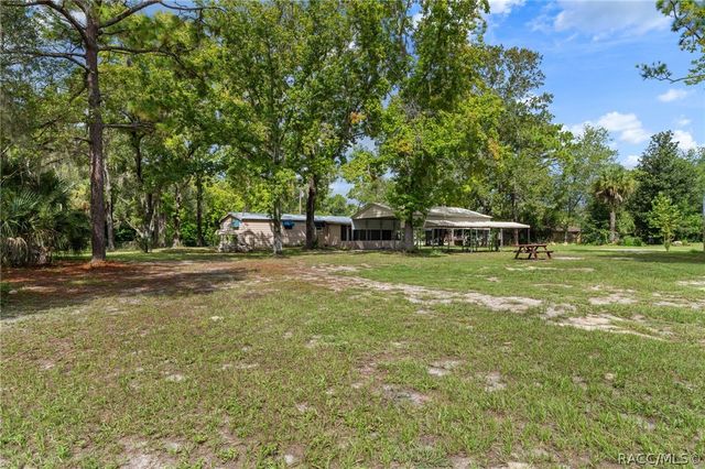 3305 S Alabama Avenue, Homosassa, FL 34448