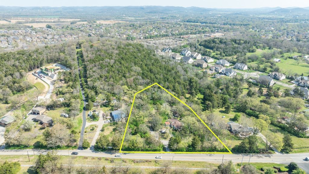 3226 Boyd Mill Ave, Franklin, TN 37064
