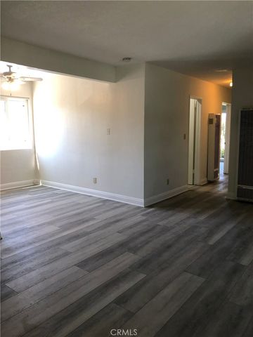 312 10th Street F, Huntington Beach, CA 92648