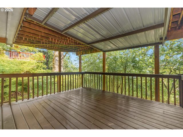 4251 RIVERVIEW Dr, West Linn, OR 97068