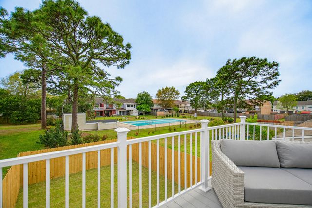 170 5th Avenue, Shalimar, FL 32579