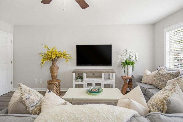 170 5th Avenue, Shalimar, FL 32579