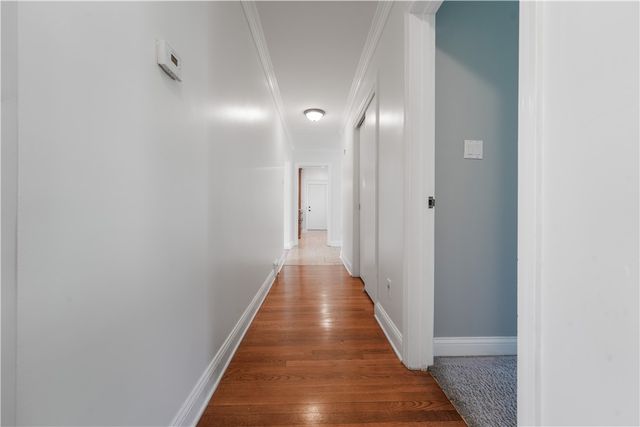 6 Old Farm Rd, Rosslyn Farms, PA 15106