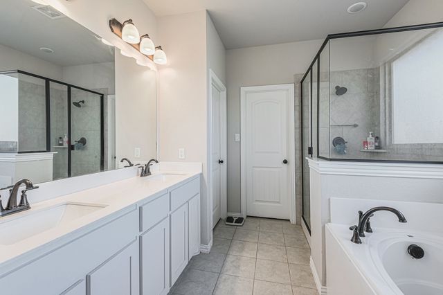 1035 Northern Oaks Court, Springtown, TX 76082