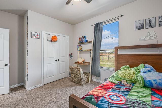 1035 Northern Oaks Court, Springtown, TX 76082