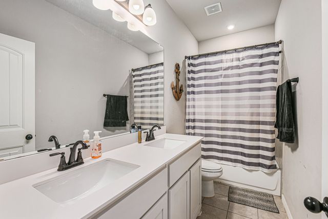 1035 Northern Oaks Court, Springtown, TX 76082