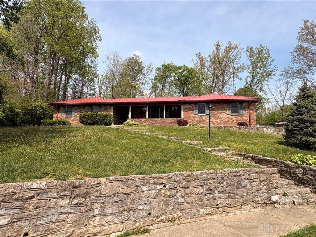 535 Poplar Grove Drive, Vandalia, OH 45377