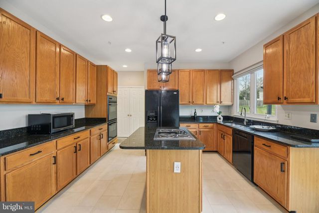 12912 PISCATAWAY LANDING DR, Clinton, MD 20735