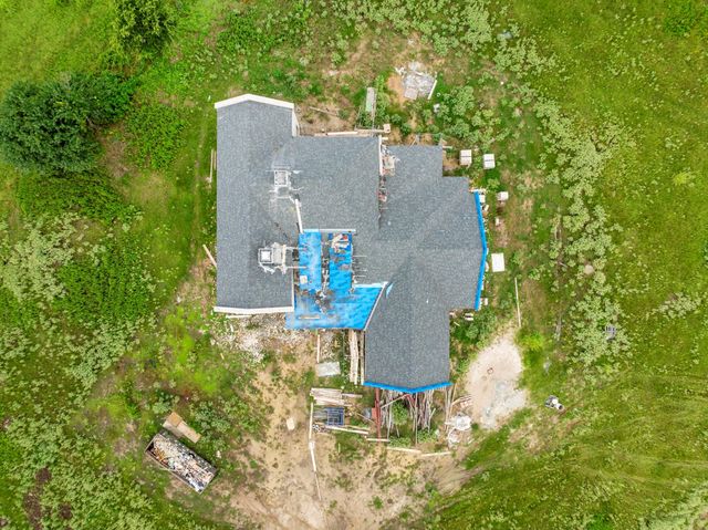 202 Blackberry Lane, Washington, TX 77880