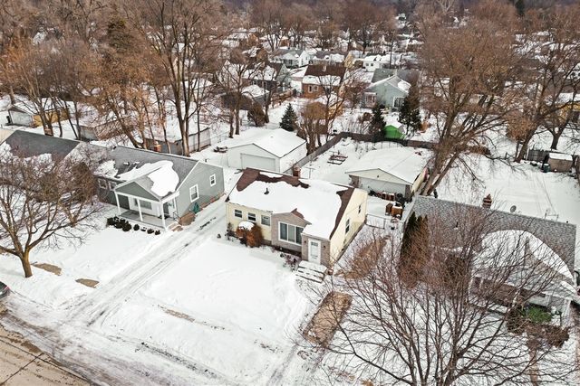 23066 Ithaca Street, Oak Park, MI 48237