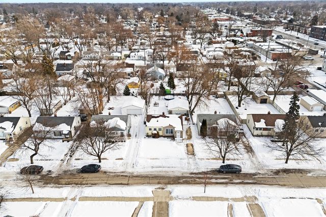 23066 Ithaca Street, Oak Park, MI 48237