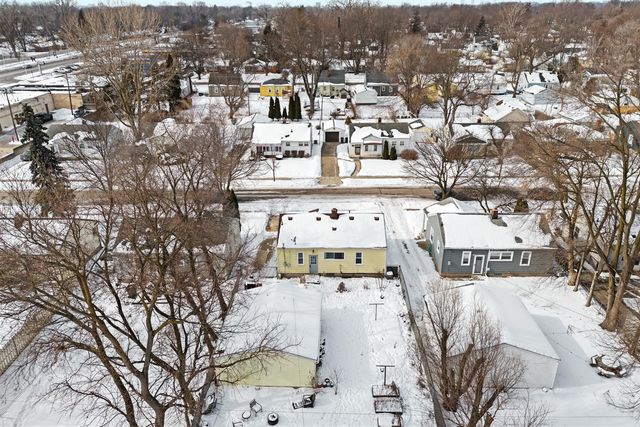 23066 Ithaca Street, Oak Park, MI 48237