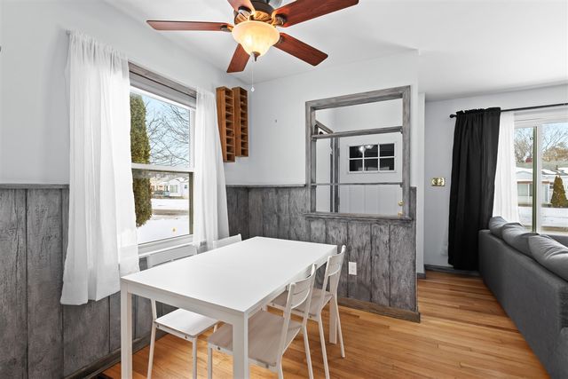 23066 Ithaca Street, Oak Park, MI 48237