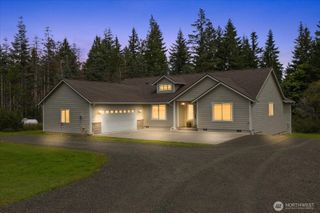 250 W Wynwood Drive, Shelton, WA 98584