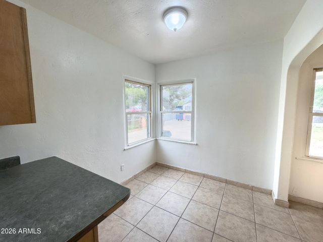 2517 E CULVER Street, Phoenix, AZ 85008