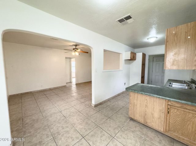 2517 E CULVER Street, Phoenix, AZ 85008