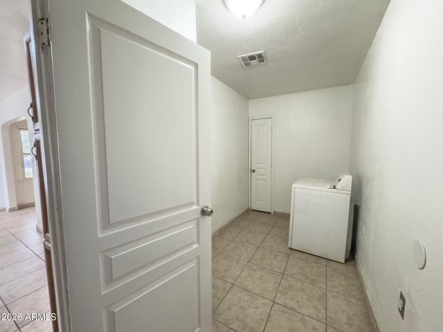 2517 E CULVER Street, Phoenix, AZ 85008