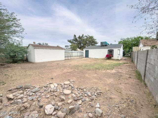 2517 E CULVER Street, Phoenix, AZ 85008