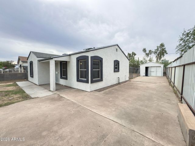 2517 E CULVER Street, Phoenix, AZ 85008