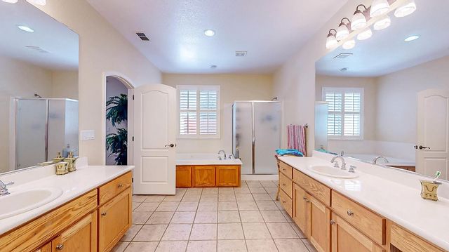 4028 Lamarck Ave, Modesto, CA 95356