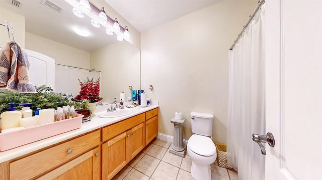 4028 Lamarck Ave, Modesto, CA 95356