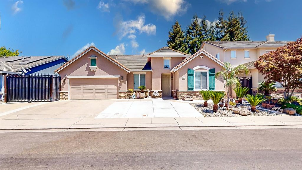 4028 Lamarck Ave, Modesto, CA 95356