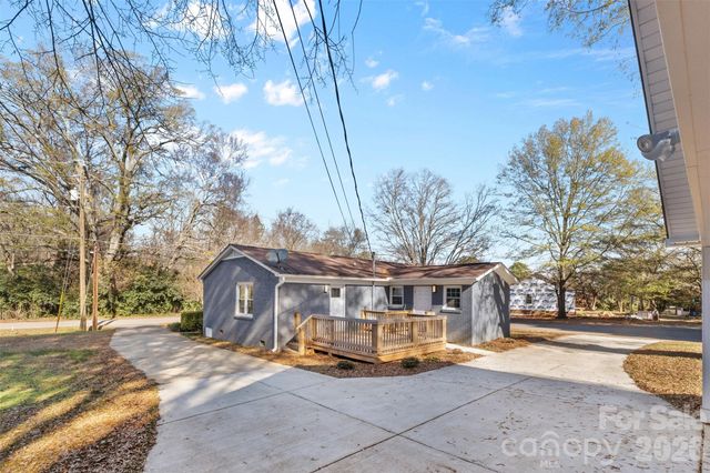 206 Hunter Street, York, SC 29745