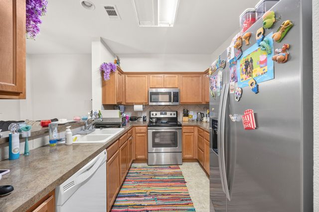 2741 Olympic Park Drive, Grand Prairie, TX 75050