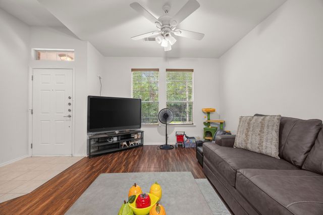 2741 Olympic Park Drive, Grand Prairie, TX 75050