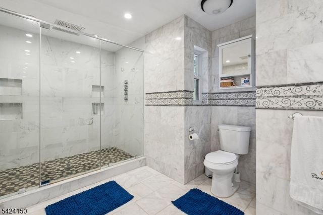115 Birchwood Ter, Wayne Twp., NJ 07470