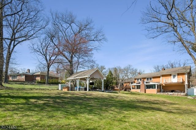 115 Birchwood Ter, Wayne Twp., NJ 07470