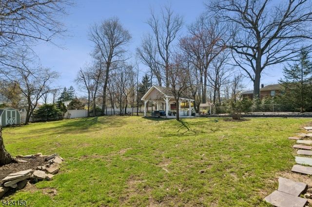 115 Birchwood Ter, Wayne Twp., NJ 07470