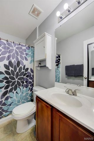 224 Parkway Drive, Troy, MO 63379