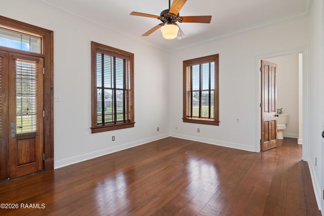 5726 Eagle Pass Drive, Youngsville, LA 70592