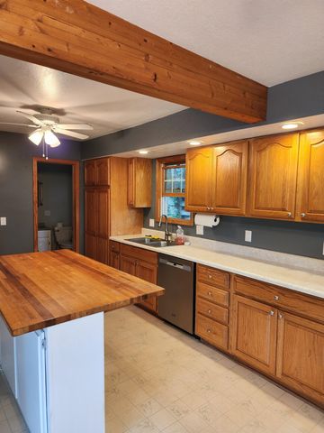 295 Birch Street, Harrison, MI 48625