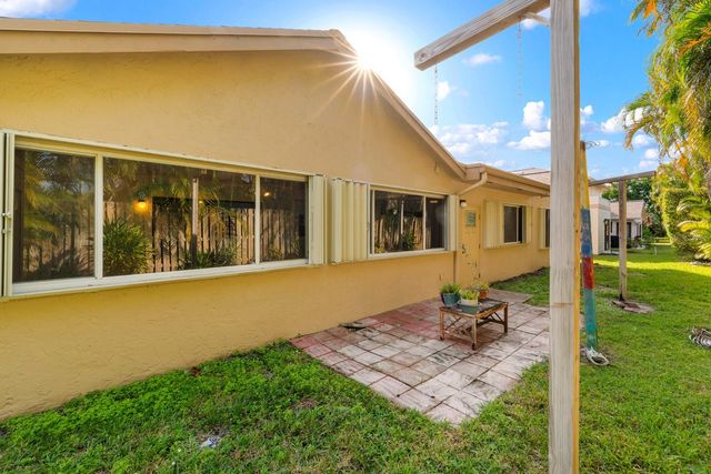2935 NW 15TH STREET, Delray Beach, FL 33445